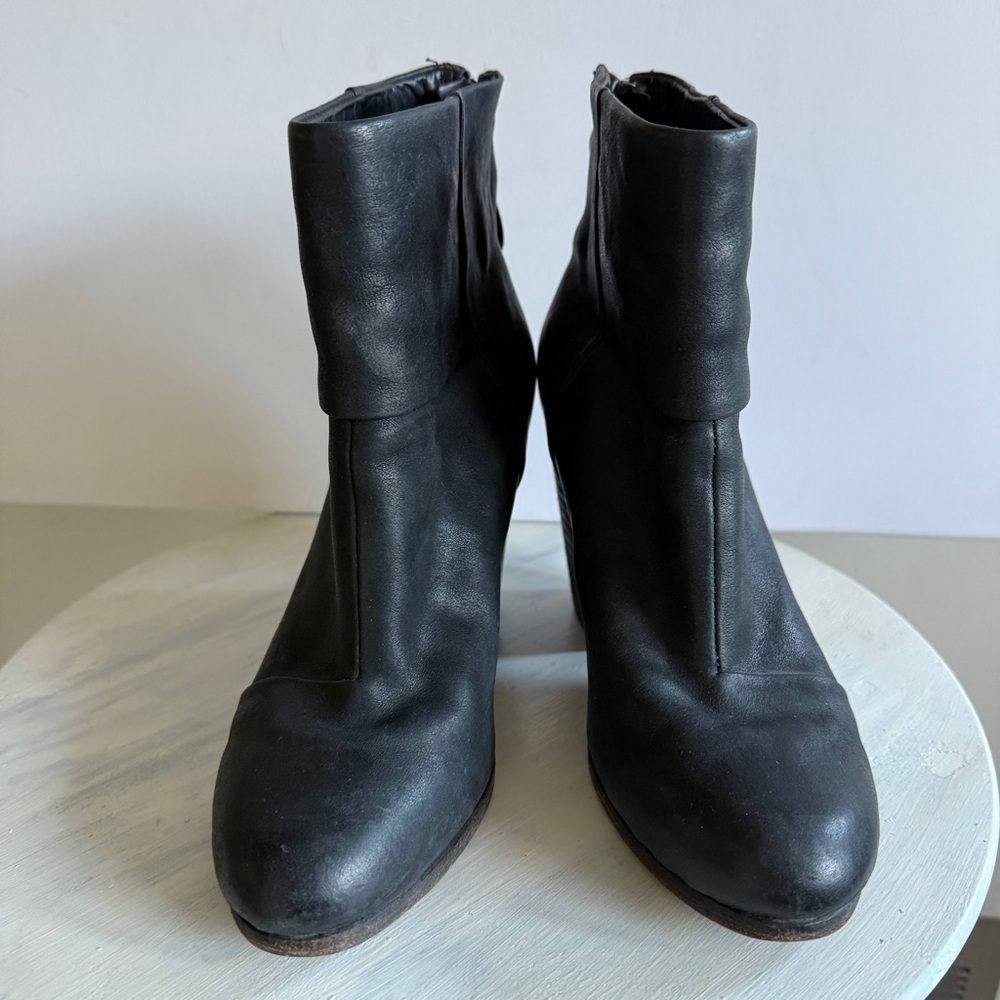 Rag & Bone Classic Newbury Black Ankle Bootie Size 6.5 - Picture 4 of 15